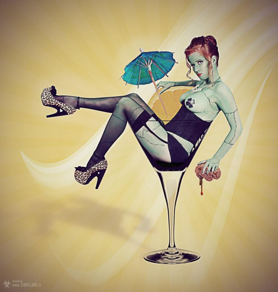 Zombie Pin Up