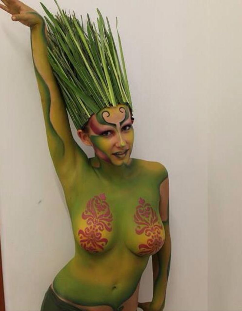 Body Painting- Puck Fatale