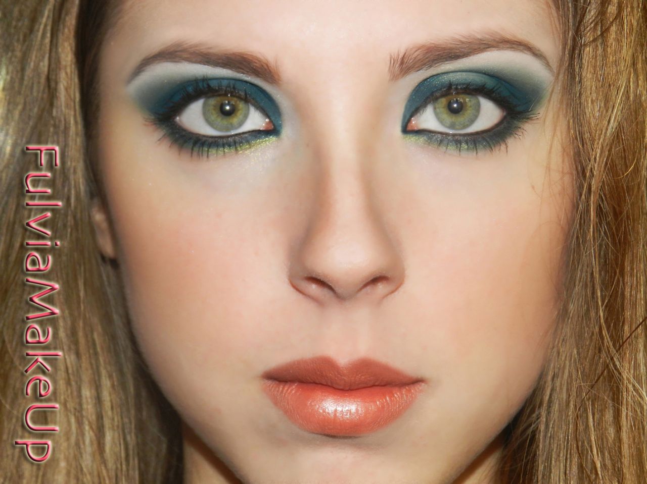 smokey eyes verde