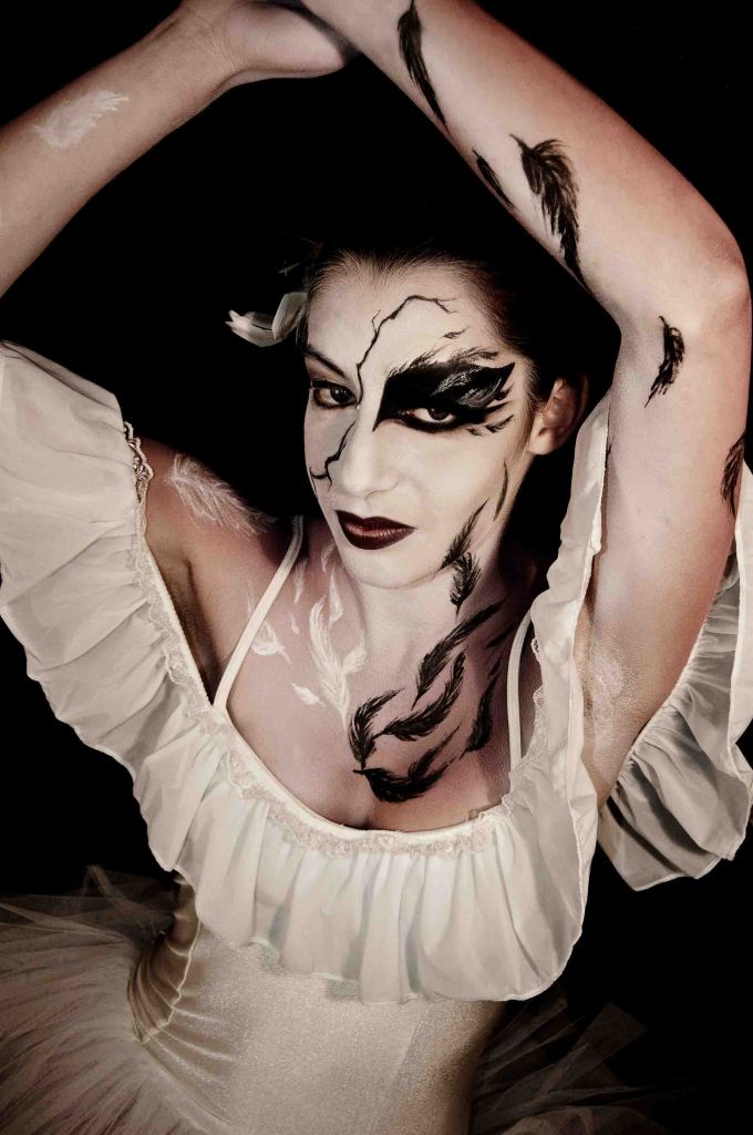 make up swan lake