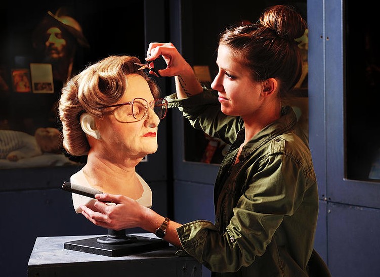 Creation of the wig and makeup prosthetics after restoration